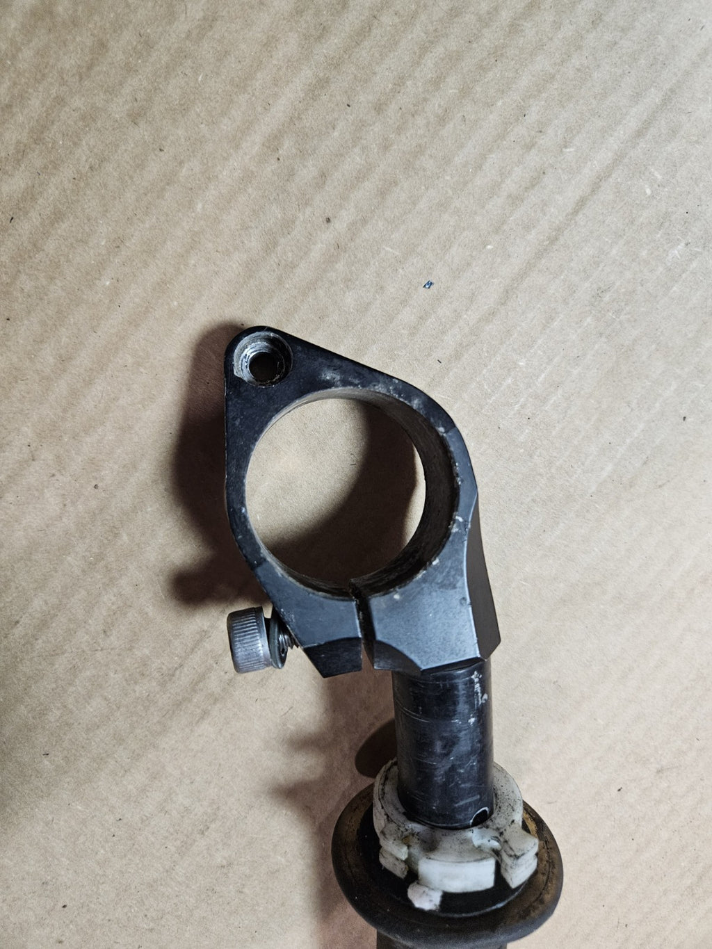 2001 Yamaha YZFR6 YZF R6 Right Clip On Handlebar Handle Bar Throttle OEM