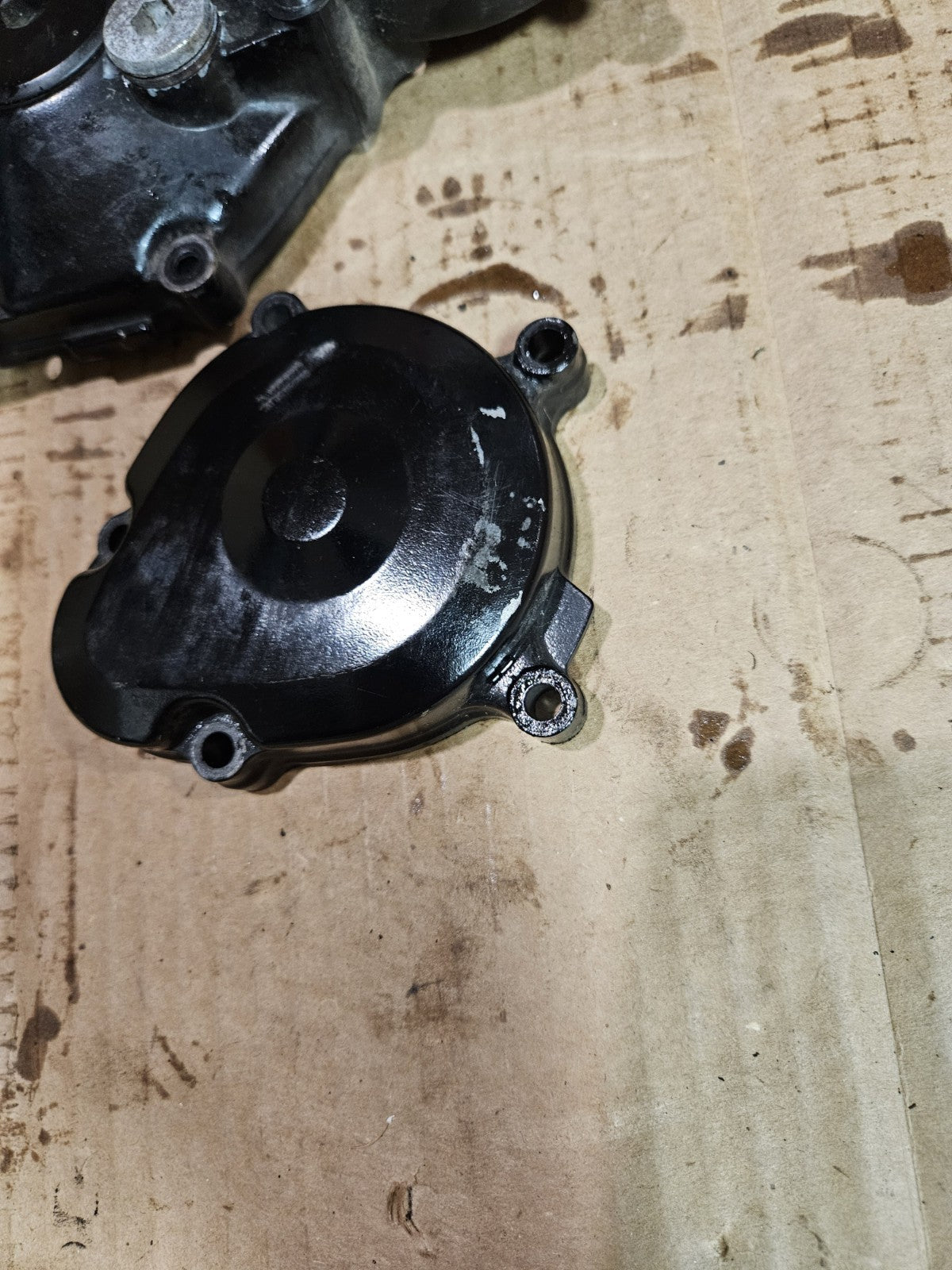 08+ SUZUKI 2009 OEM HAYABUSA STARTER CLUTCH COVER 11380-24F20