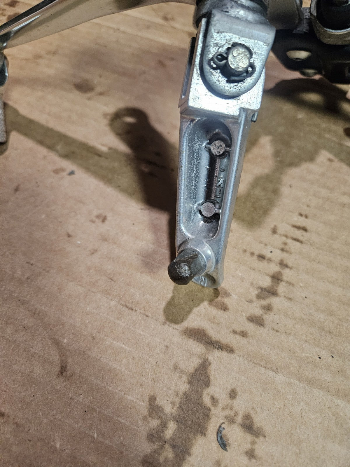 01-03 Suzuki GSXR600 GSXR750 K1-K3 Genuine OEM Right Rearset Footpeg Brake Pedal