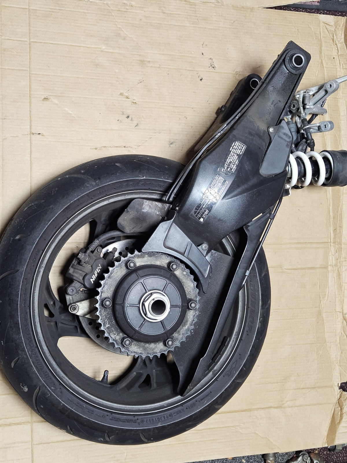 2011 HONDA CB1000R REAR SWINGARM BACK SUSPENSION SWING ARM Complete Rear Rim