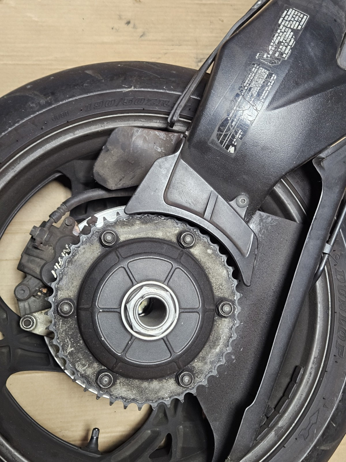 2011 HONDA CB1000R REAR SWINGARM BACK SUSPENSION SWING ARM Complete Rear Rim