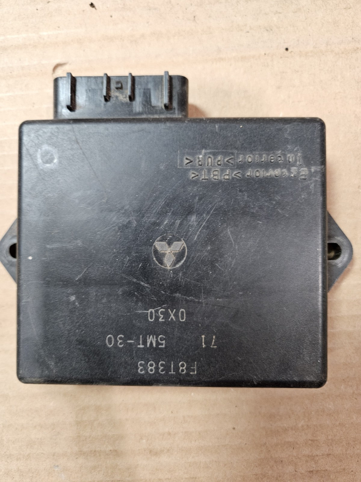 01-02 YAMAHA YZF R6 OEM ECU CDI ECM COMPUTER MODULE BOX