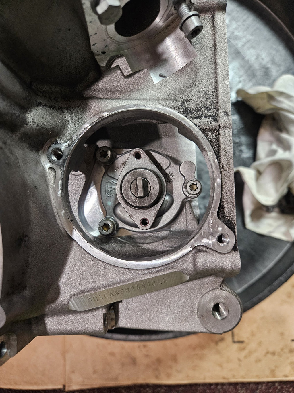 15-19 BMW S1000RR HP4 Genuine OEM Crankcase Bottom End Engine Block Cases Set