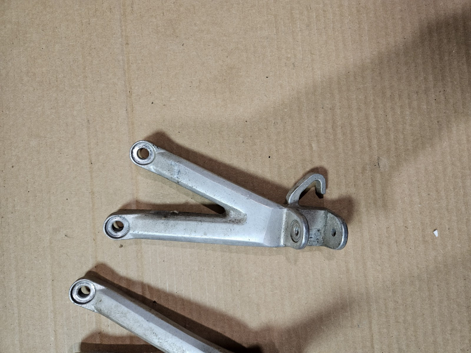 2002 Yamaha YZFR6 R6 600 Passenger Rearset Rear Foot Peg 2001 1999 2000