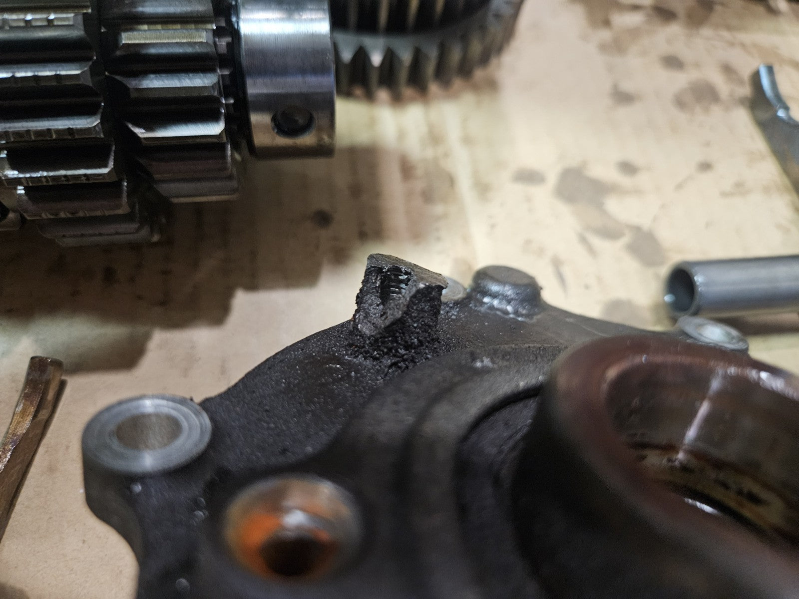 2015 Suzuki GSXR1000 Transmission, engine trans gears Shift Forks. See Pictures