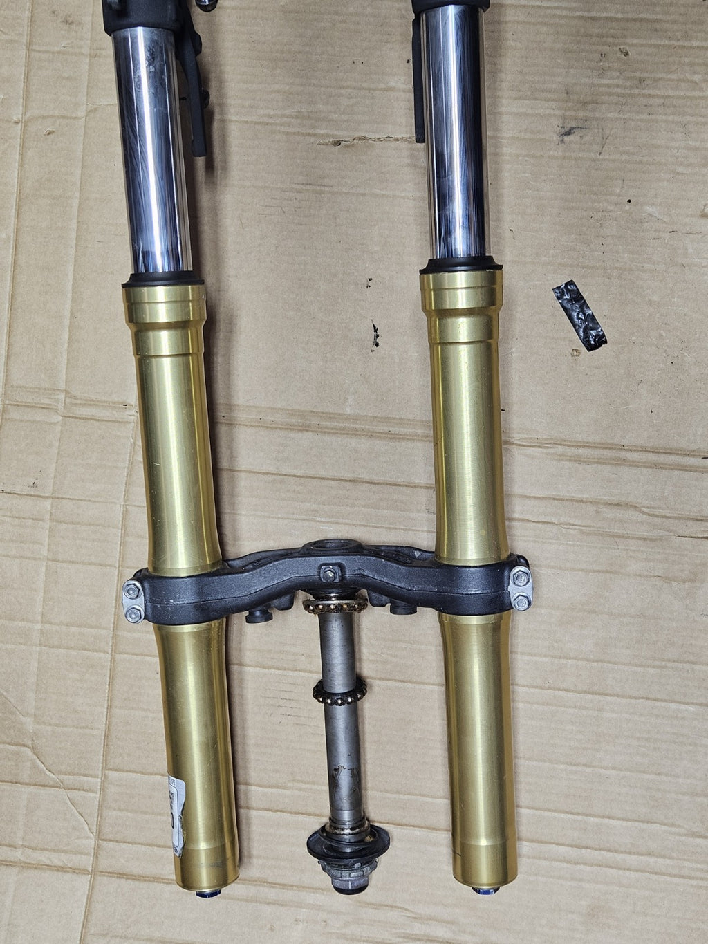 2011 HONDA CB1000R FRONT FORKS SHOCK SUSPENSION SET PAIR Triple Tree OEM