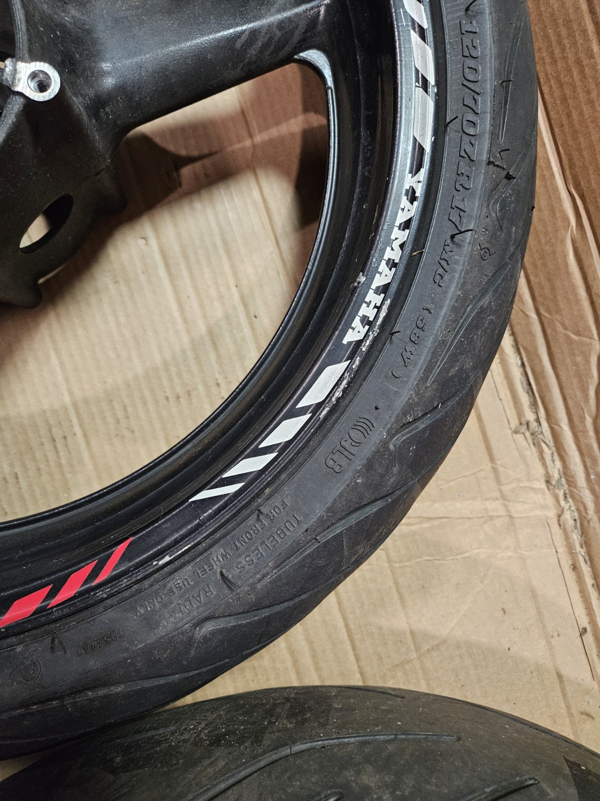 2001 01 YAMAHA YZFR6L YZF R6L R6 FRONT RIM REAR RIM