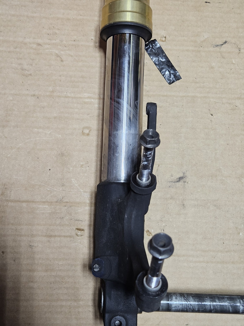 2011 HONDA CB1000R FRONT FORKS SHOCK SUSPENSION SET PAIR Triple Tree OEM