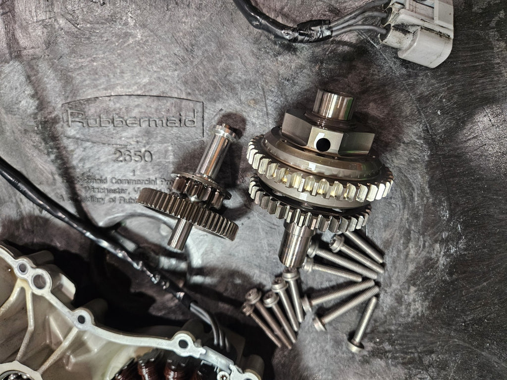 2009-2019 BMW S1000RR ENGINE STATOR MAGNETO ALTERNATOR COVER, Alternator, Gears