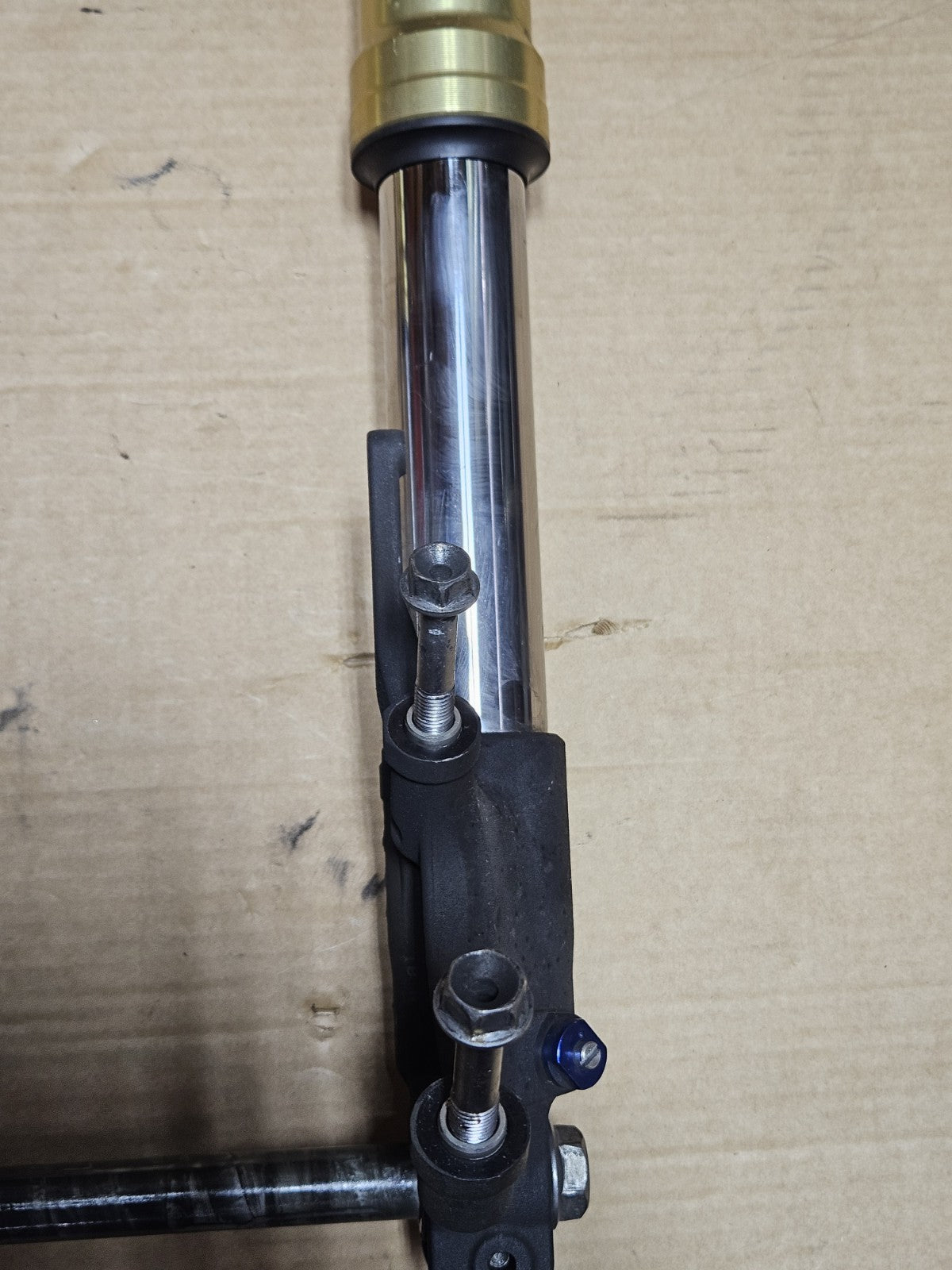 2011 HONDA CB1000R FRONT FORKS SHOCK SUSPENSION SET PAIR Triple Tree OEM