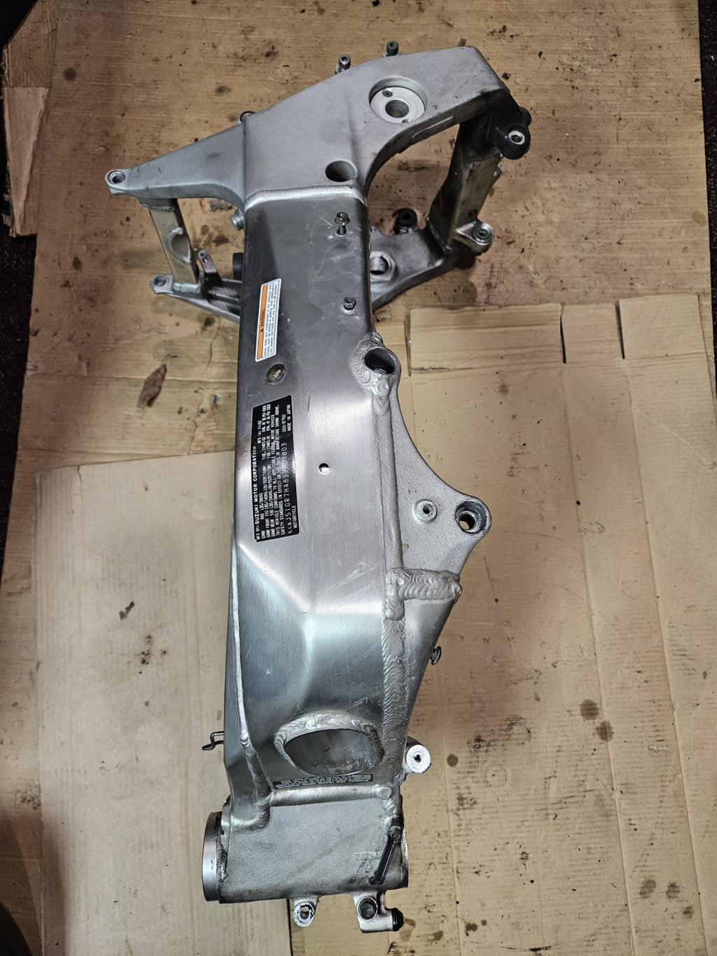 2003 SUZUKI GSXR 750 FRAME CHASSIS With Papers CLEAN