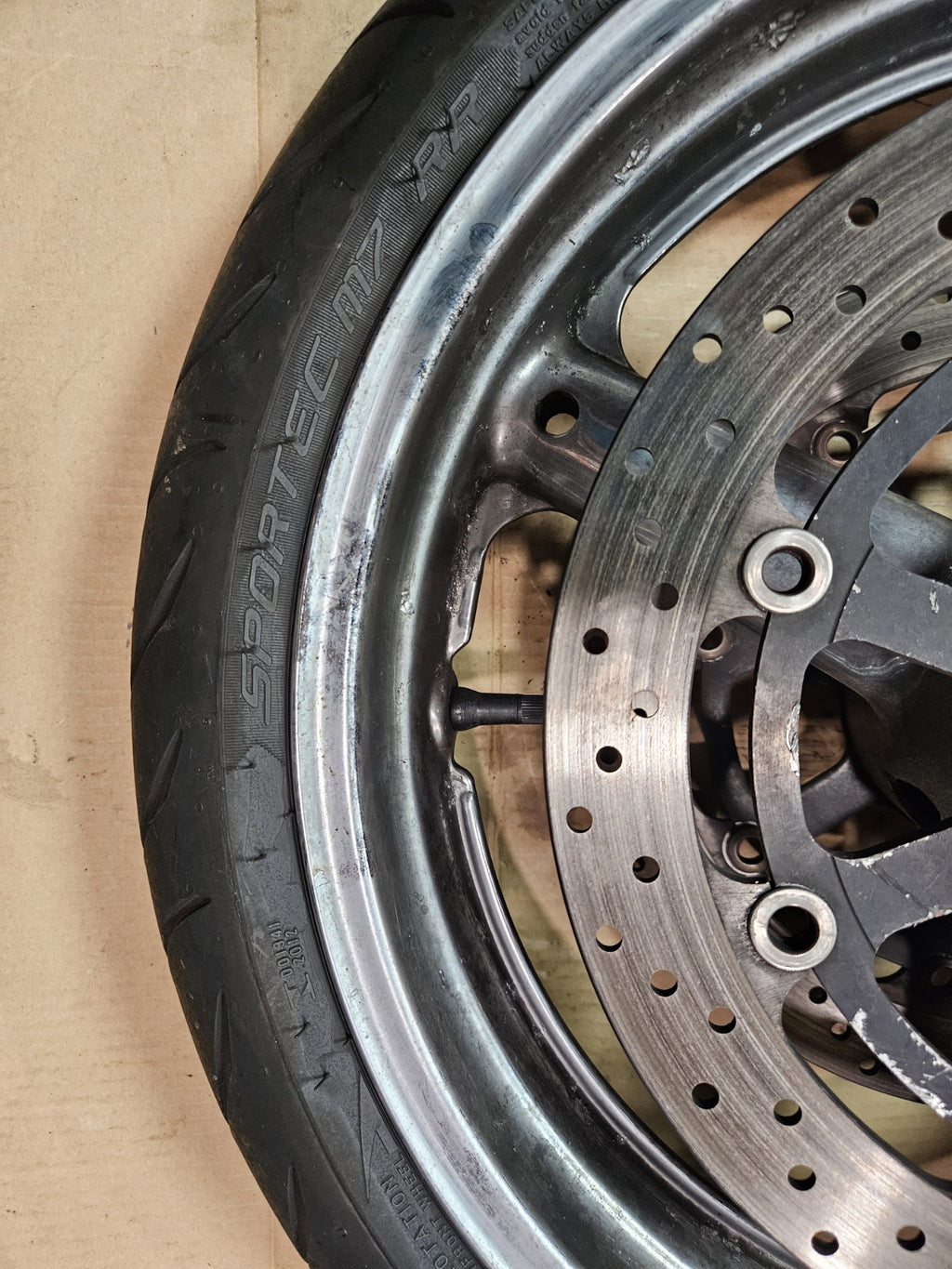 00-03 SUZUKI GSXR750 GSX-R750 FRONT WHEEL RIM 2003