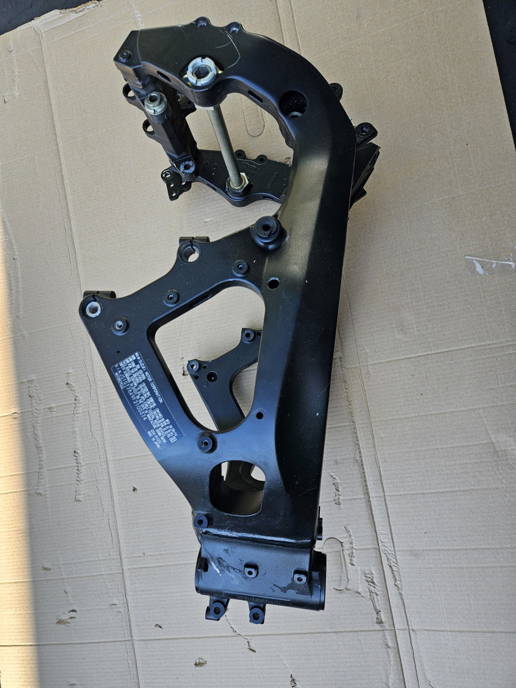 09-16 Suzuki GSXR 1000 Main Frame Chassis BOS