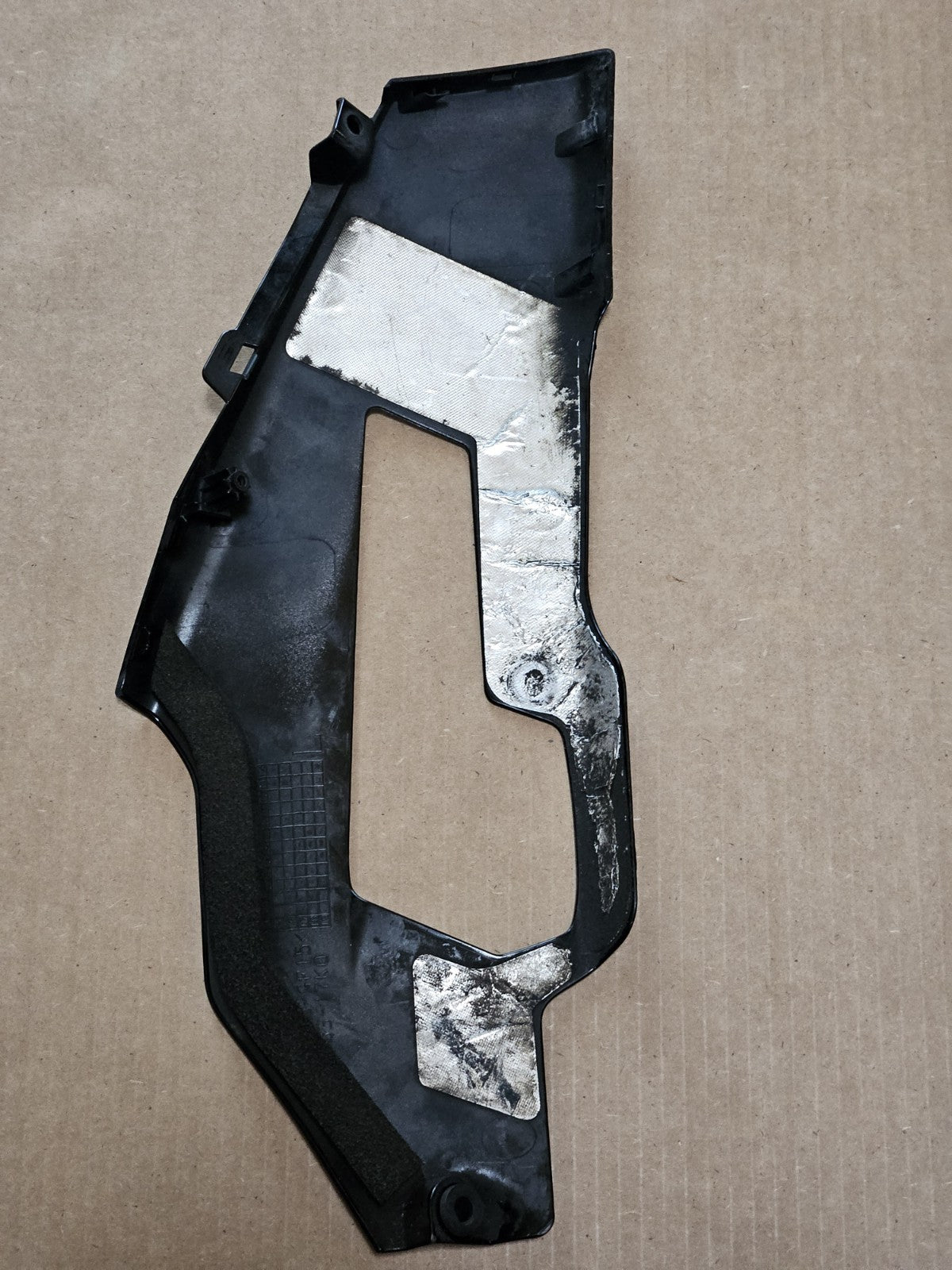 17-24 Suzuki GSXR1000 GSXR1000R Genuine OEM Left LH Lower Belly Fairing Panel