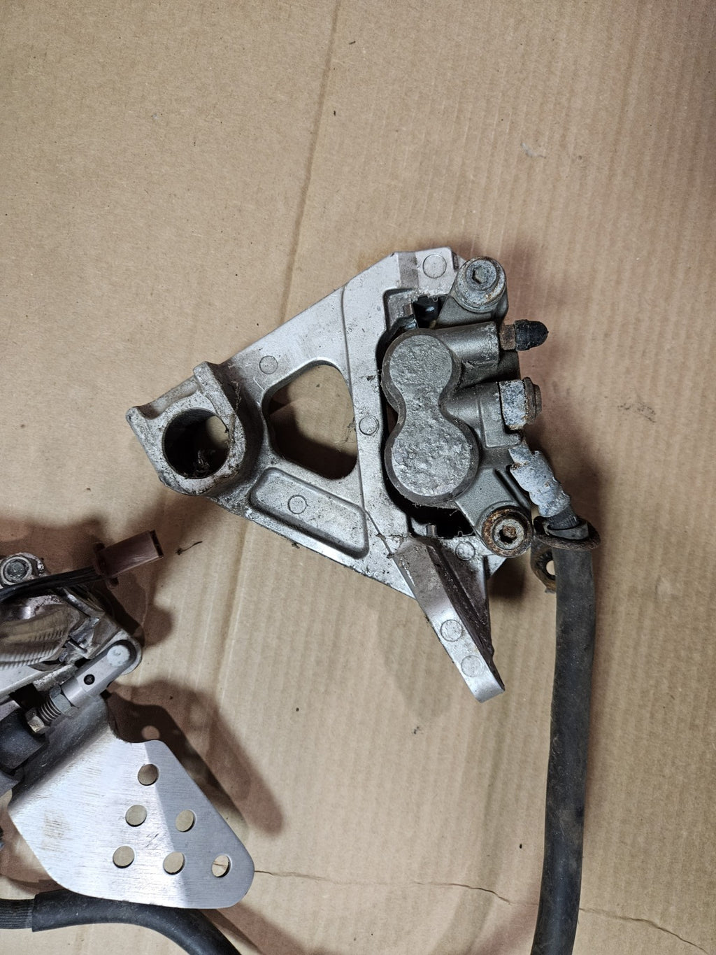 1999-2002 Yamaha YZF R6 Right Rearset Brake Caliper Lever Master Cylinder   OEM