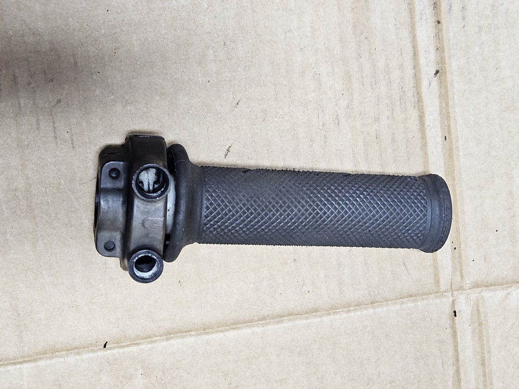 Honda CB1000 CB1000R Right Handlebar Start Stop Kill Switches w/ Throttle Grip