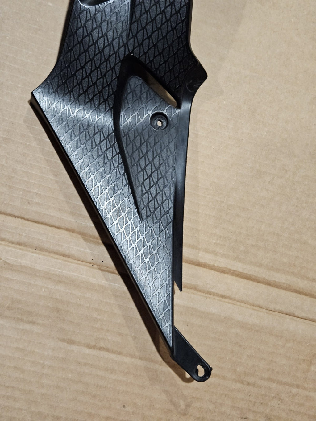 10 11 12 13 14 2013 BMW S1000RR OEM LEFT RIGHT GAS TANK SIDE OEM FAIRING COVER