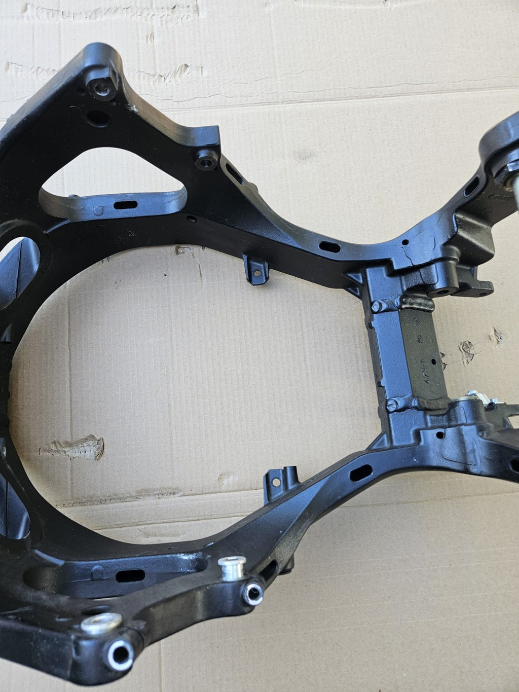 09-16 Suzuki GSXR 1000 Main Frame Chassis BOS