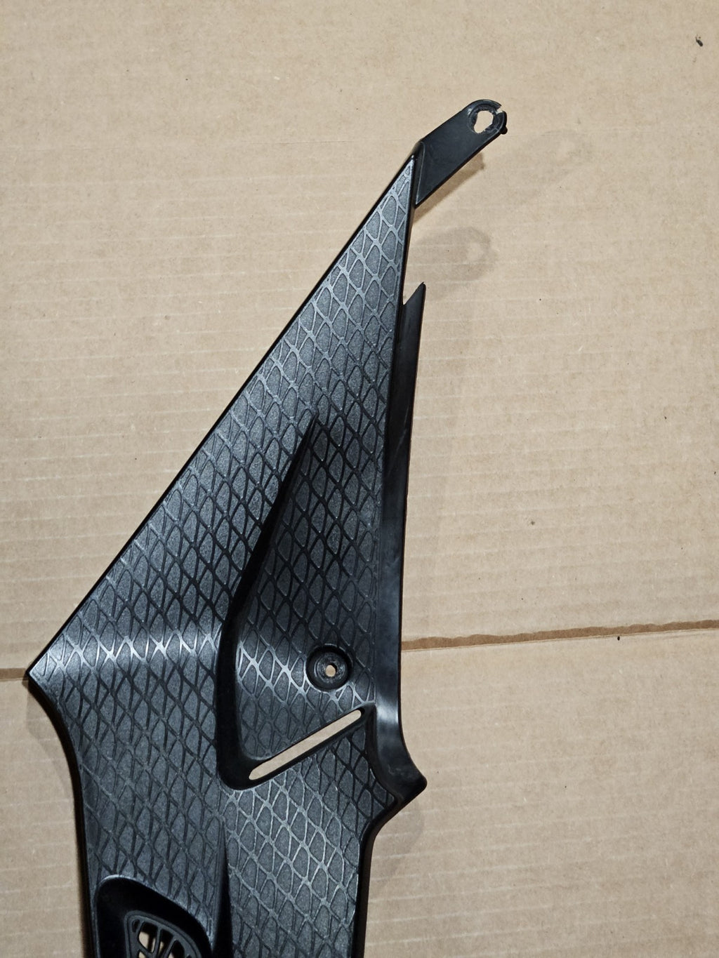 10 11 12 13 14 2013 BMW S1000RR OEM LEFT RIGHT GAS TANK SIDE OEM FAIRING COVER