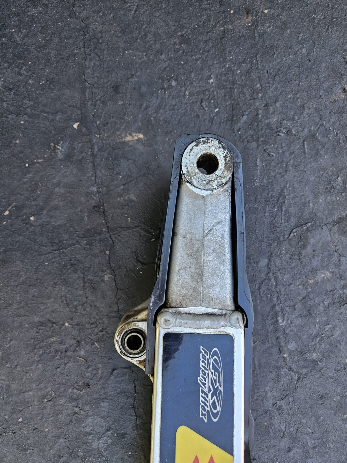 00-22 2015 Suzuki DRZ400 DRZ 400S OEM Rear Swingarm Swing Arm Suspension