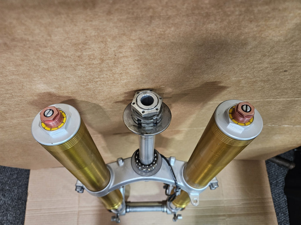 2013 10-14 BMW S1000RR Front Fork Suspension Damper Lower Triple Tree Assembly