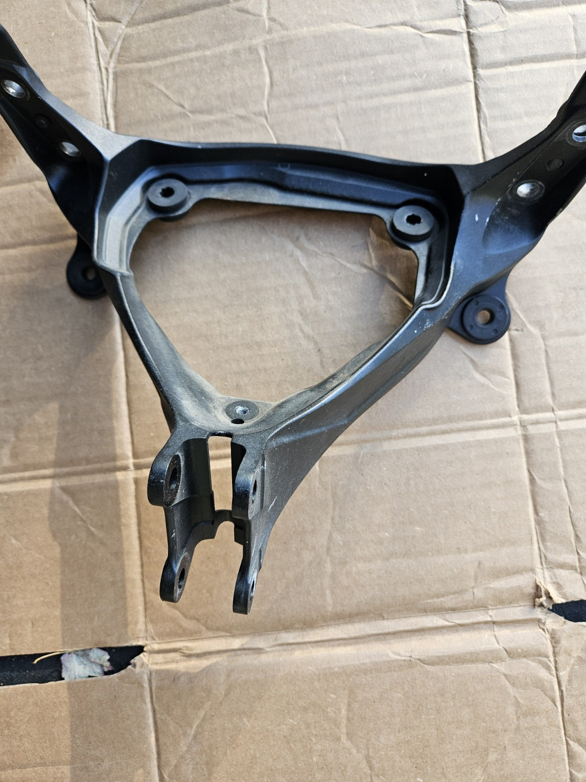 09-16 2009 2016 Suzuki Gsxr 1000 Front Upper Stay Gauge Fairing Bracket Oem D37