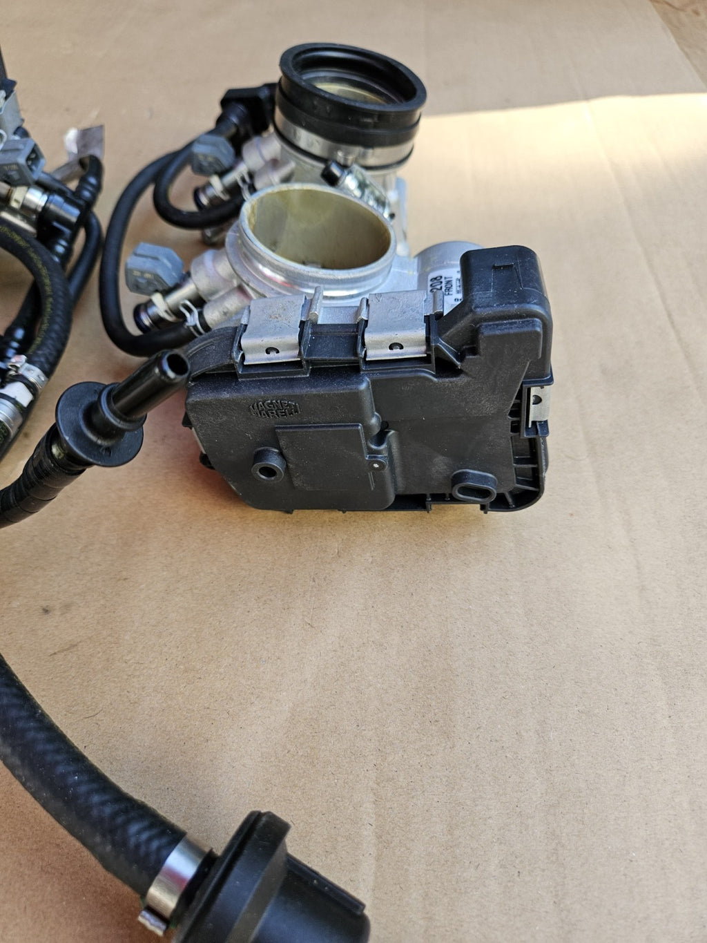 Aprilia RSV4 1100 V4 21+ 2022 OEM Front & Rear Throttle Bodies Body Intake TPS