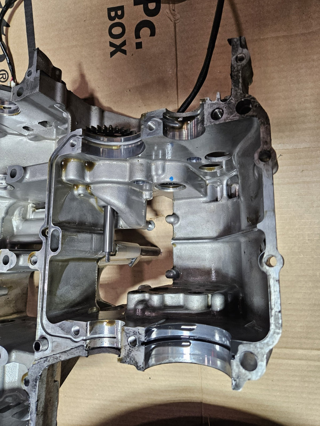 2009 08-12 Suzuki Hayabusa Busa GSXR1300 Crankcase Crank Case Engine Motor Block