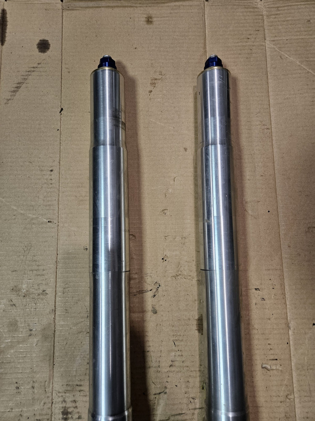 00-03 2000-2003 SUZUKI GSXR 750 FRONT FORKS FORK TUBE LEFT RIGHT OEM STRAIGHT