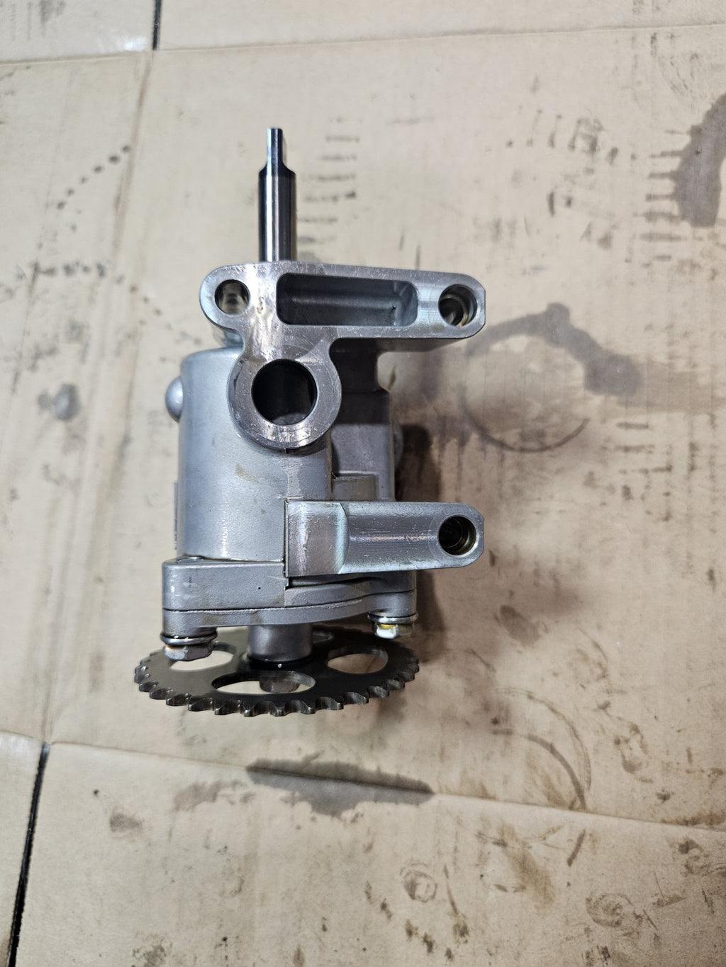 09-16 2015  Suzuki GSXR 1000 Engine Motor Oil Pump OEM