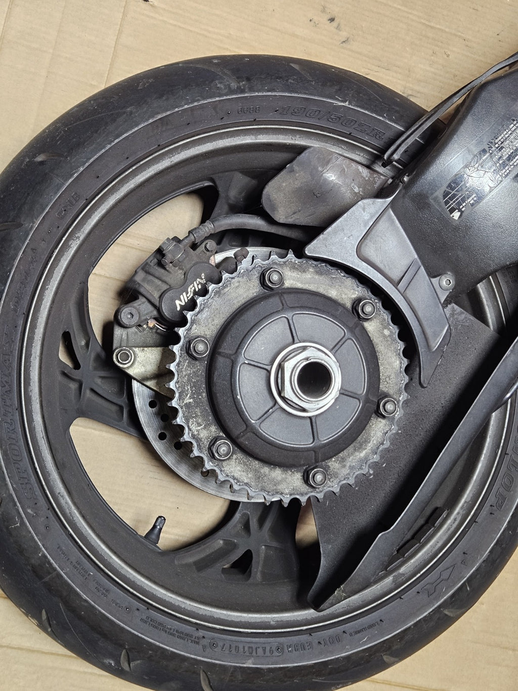 2011 HONDA CB1000R REAR SWINGARM BACK SUSPENSION SWING ARM Complete Rear Rim