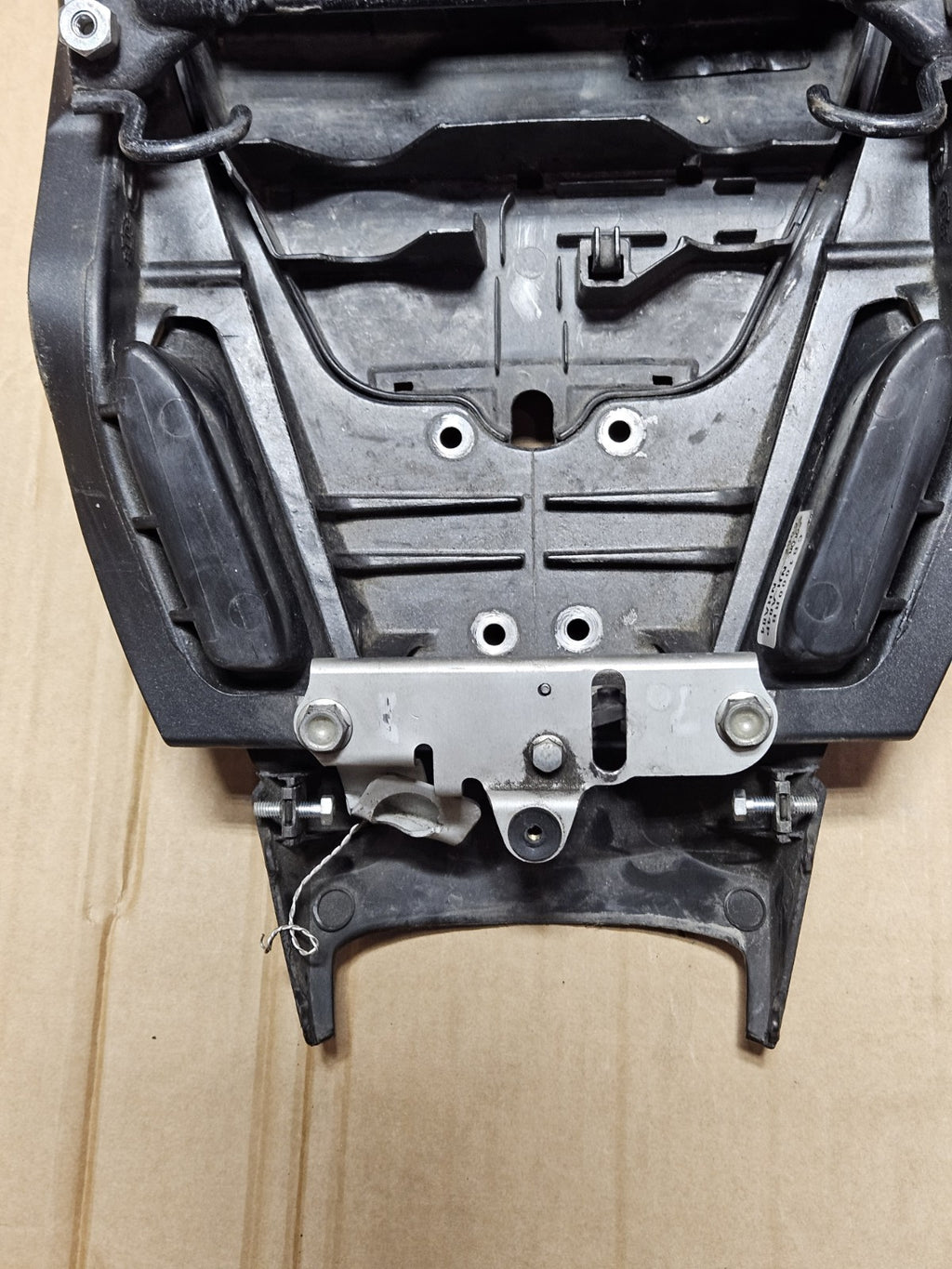 08-16 2011 CB1000R REAR SUBFRAME BACK SUB FRAME TAIL BACK SEAT UNDERTAIL OEM