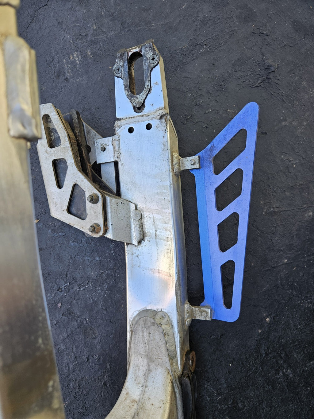 00-22 2015 Suzuki DRZ400 DRZ 400S OEM Rear Swingarm Swing Arm Suspension