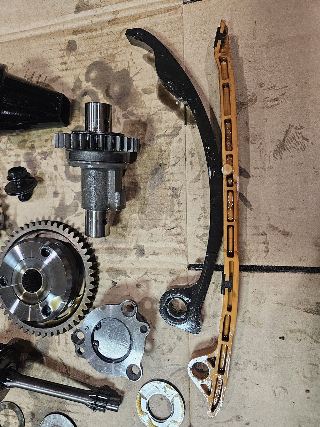 2015 12-16 Suzuki GSXR 1000 GSXR1000 Camshaft Cam Chain Guide, Misc. Gears OEM