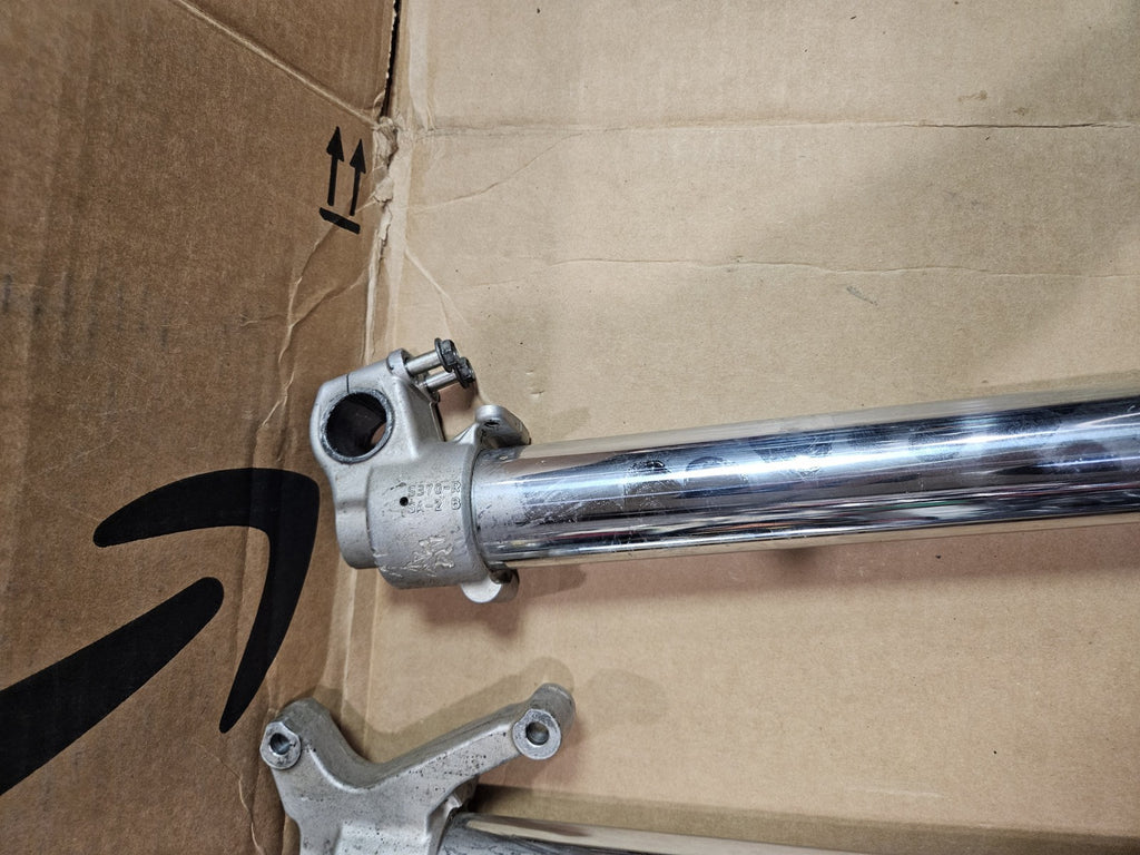 05-07 SUZUKI RMZ450 FRONT END FORKS  FORK TUBES (SEE DESCP)