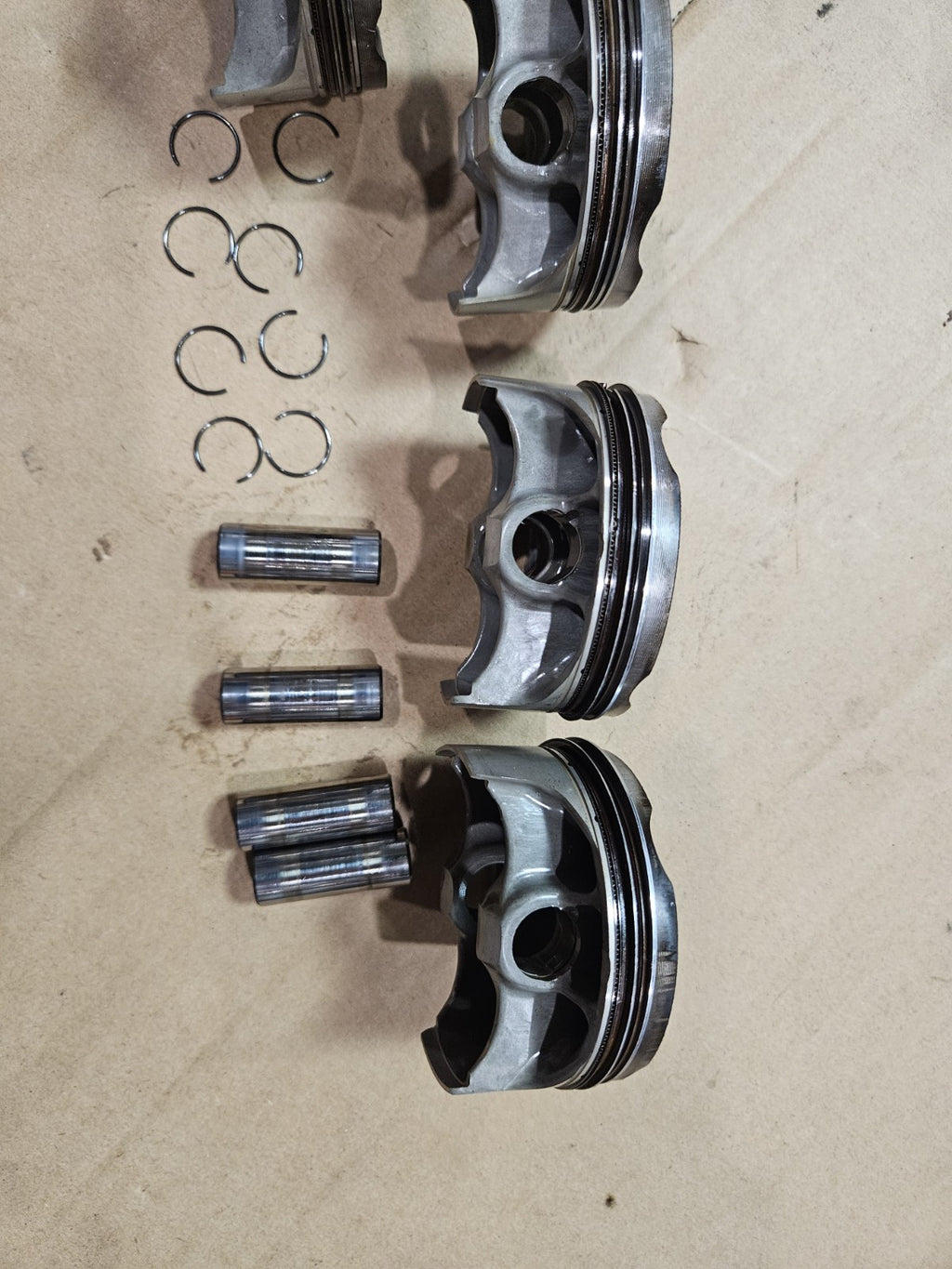 09-16 Suzuki GSXR 1000 Engine Motor Pistons