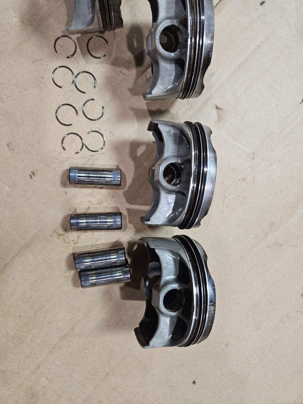 09-16 Suzuki GSXR 1000 Engine Motor Pistons