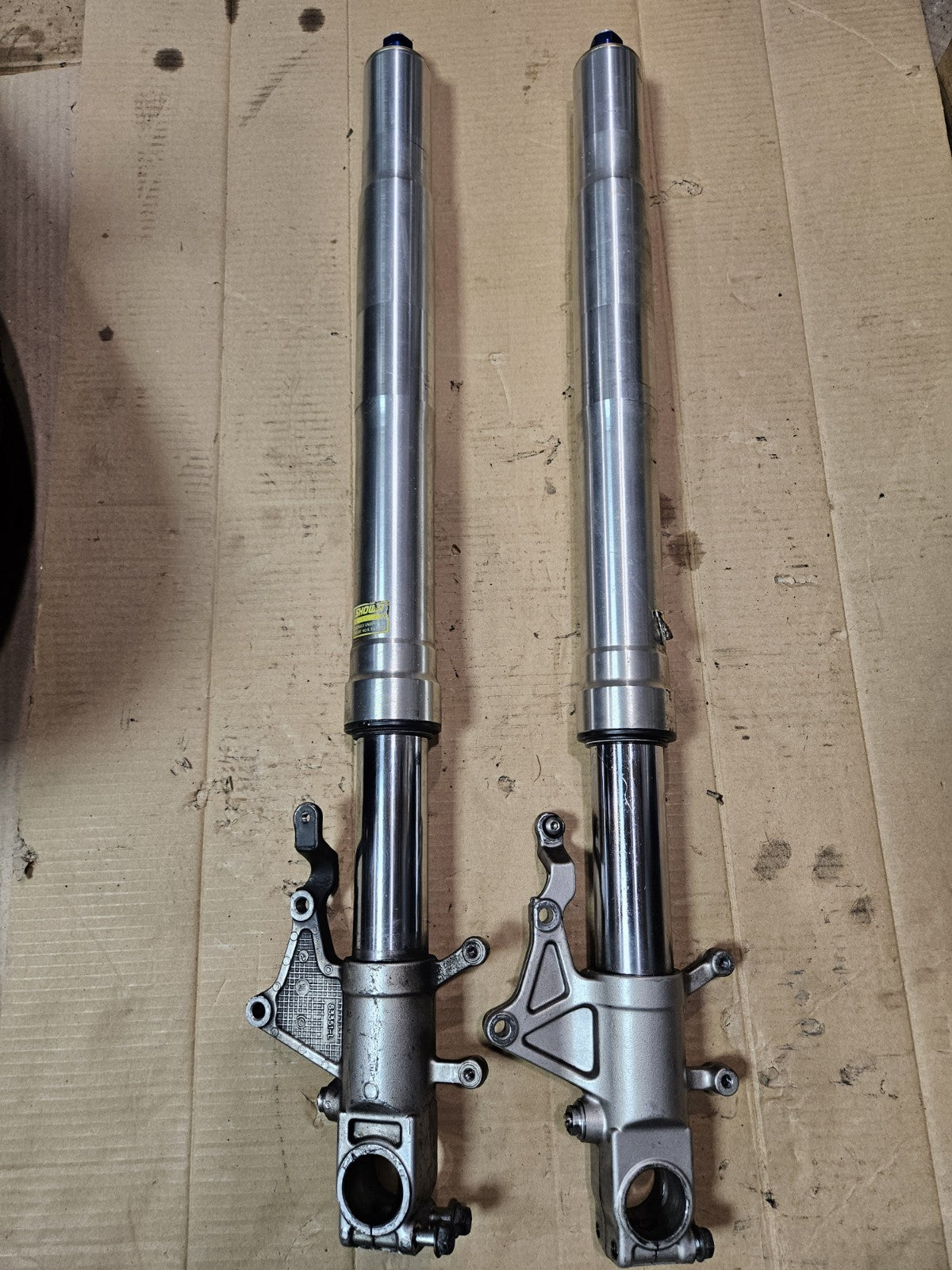 00-03 2000-2003 SUZUKI GSXR 750 FRONT FORKS FORK TUBE LEFT RIGHT OEM STRAIGHT