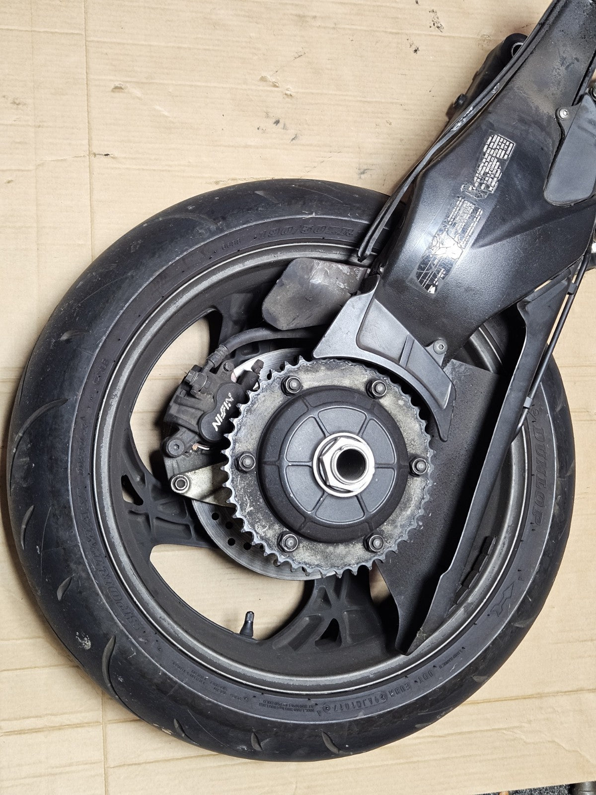 2011 HONDA CB1000R REAR SWINGARM BACK SUSPENSION SWING ARM Complete Rear Rim