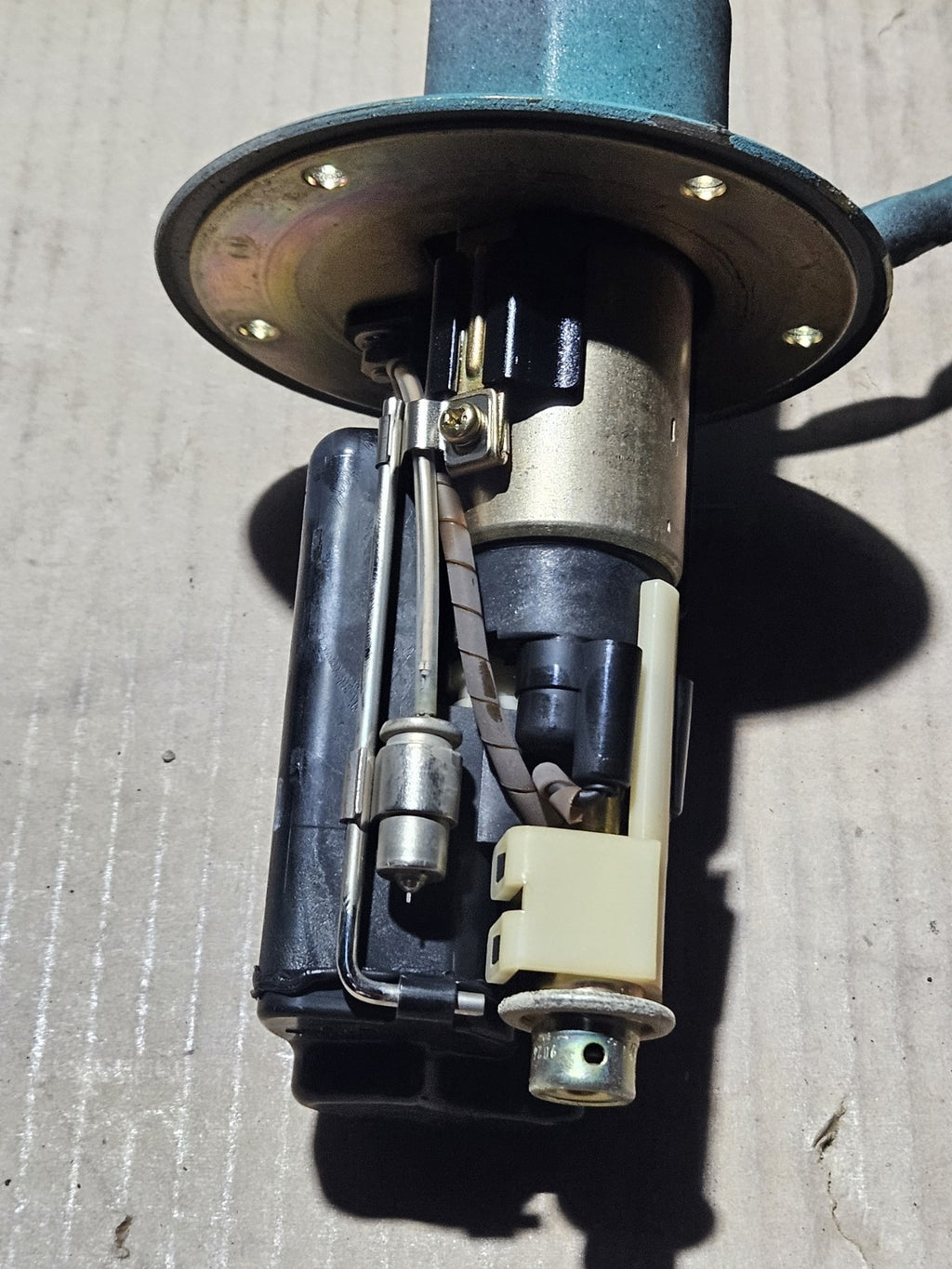 00-03 Suzuki GSXR750 GSXR 750 FUEL PUMP SENDER Gas Oem RUNNING