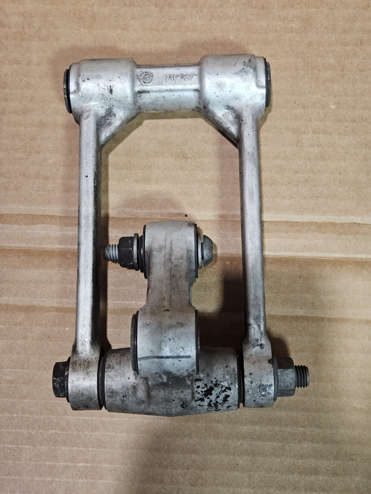 2010-2014 2013 BMW S1000RR OEM REAR DOGBONE SHOCK LINKAGE LINK