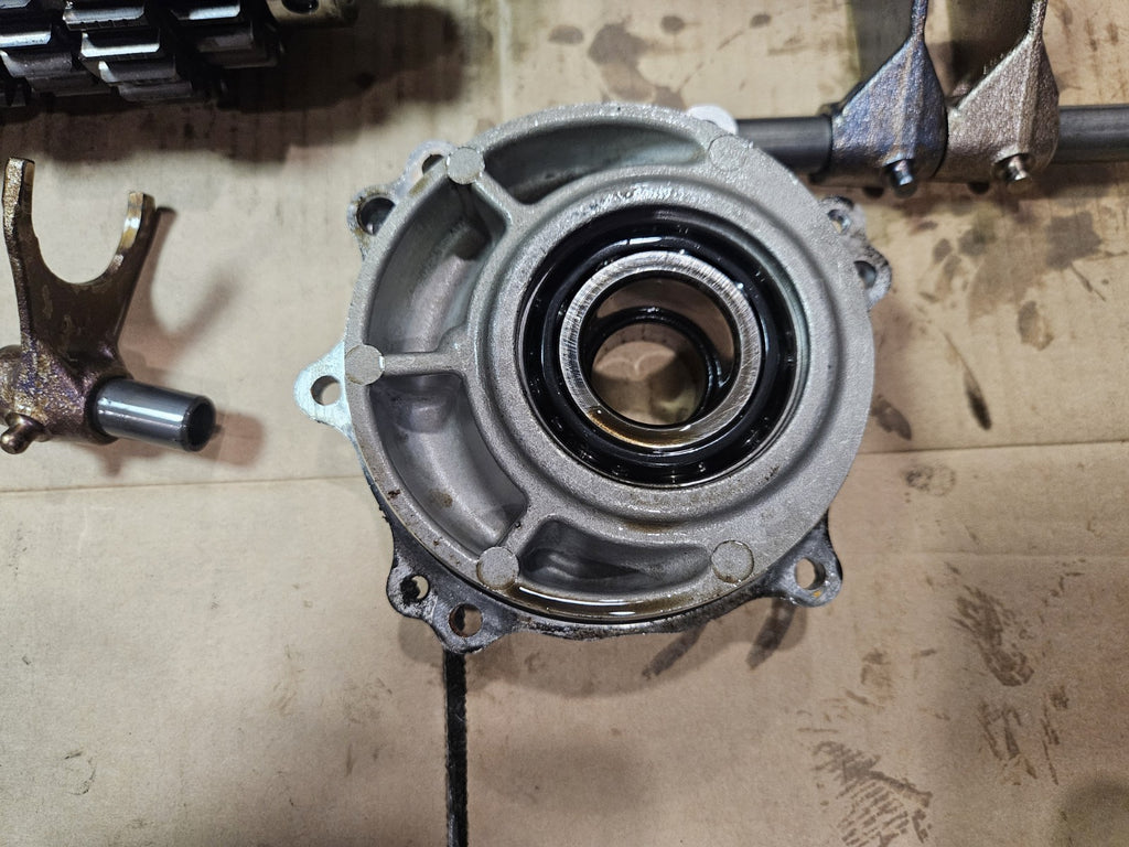 2015 Suzuki GSXR1000 Transmission, engine trans gears Shift Forks. See Pictures