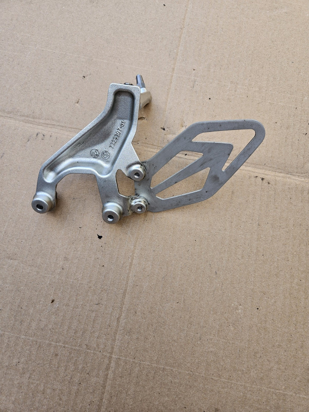 2015 BMW S1000RR LEFT REARSET FRONT FOOT PEG BRACKET