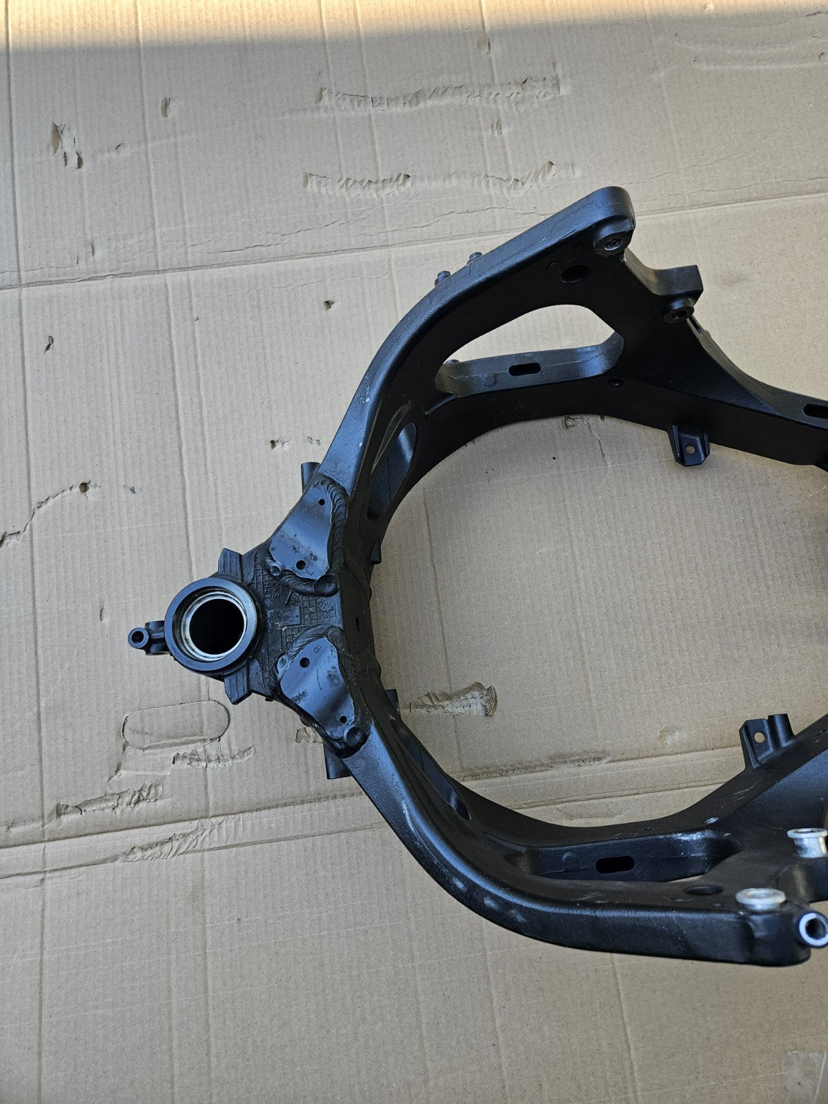 09-16 Suzuki GSXR 1000 Main Frame Chassis BOS