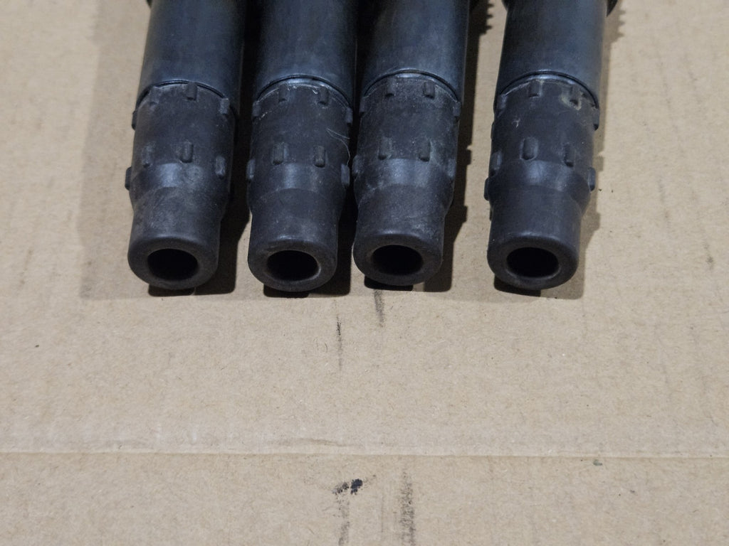 01-03 GSXR 750/600 IGNITION COILS COIL STICK SET PACK SPARK PLUG CAPS PLUGS OEM