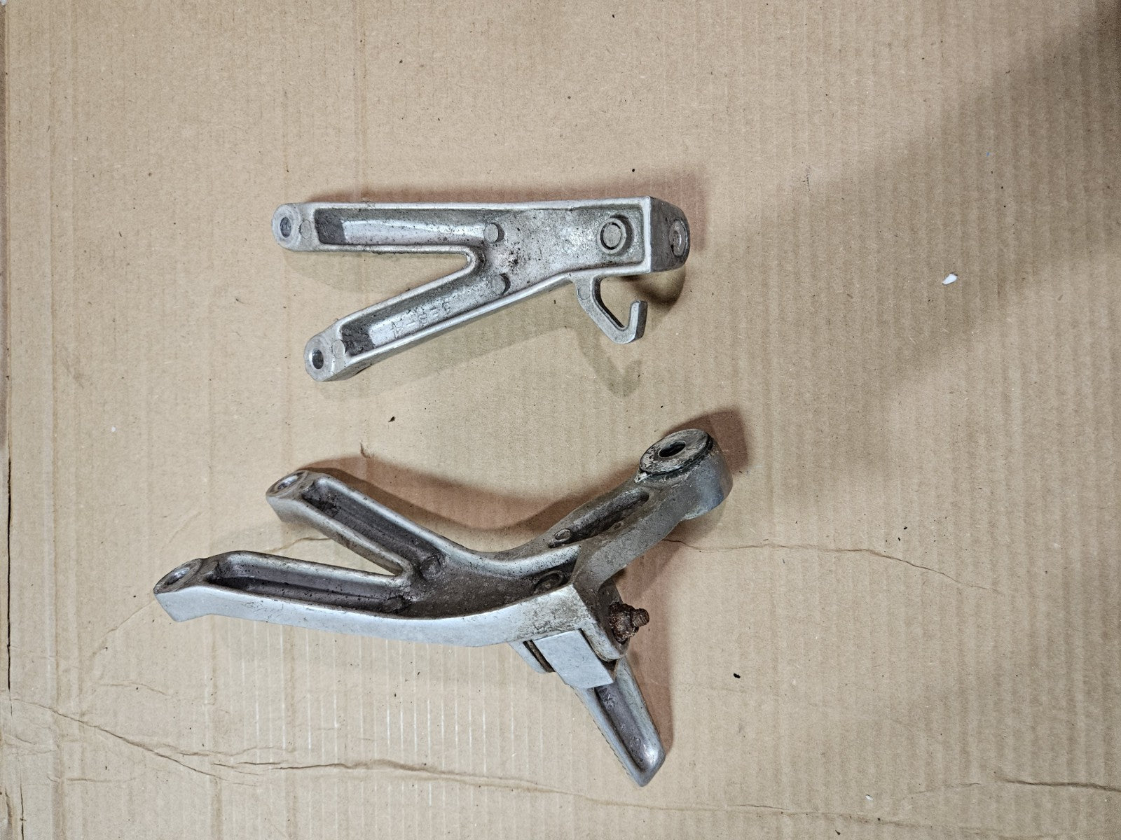 2002 Yamaha YZFR6 R6 600 Passenger Rearset Rear Foot Peg 2001 1999 2000