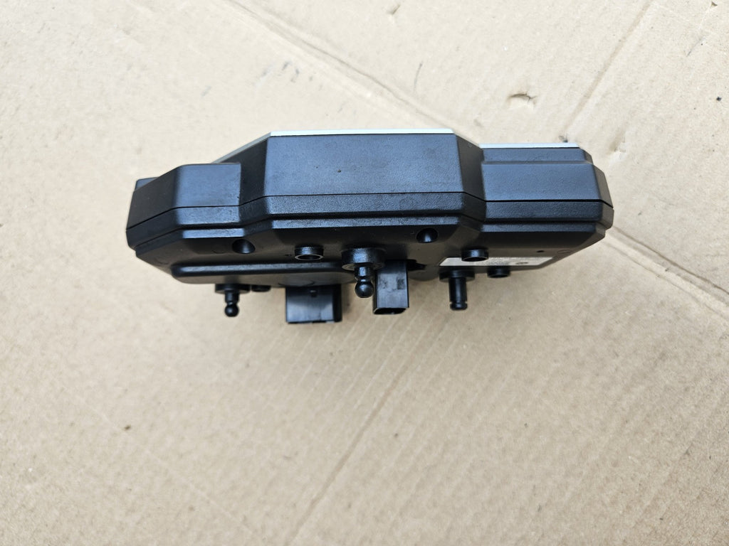 15-18 BMW S1000RR OEM SPEEDO TACH GAUGES DISPLAY CLUSTER SPEEDOMETER TACHOMETER