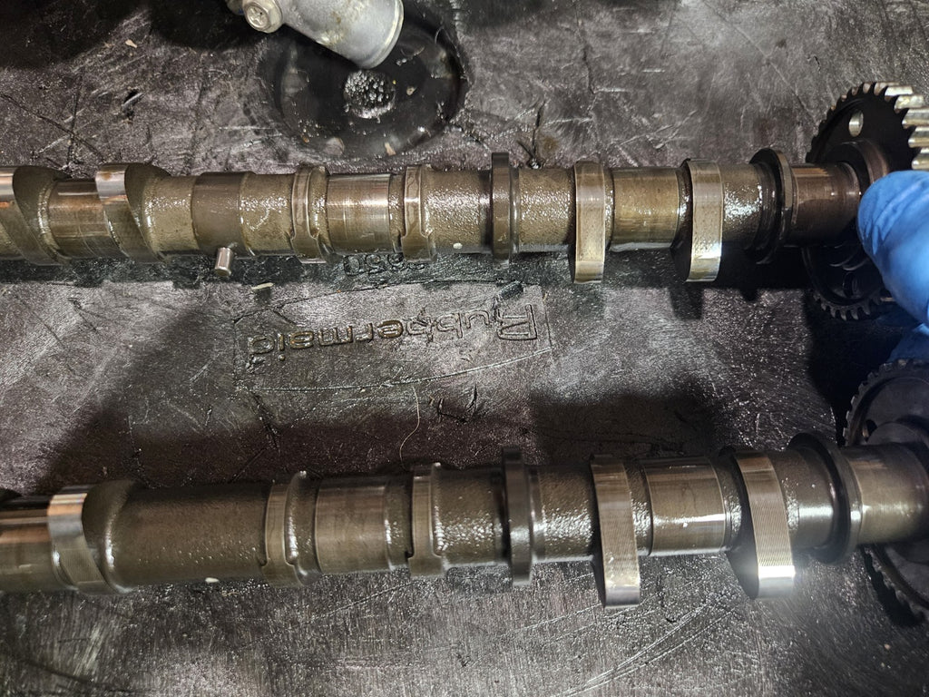 12-16 2015 SUZUKI GSXR1000 OEM ENGINE TOP END CYLINDER HEAD 11100-47H10