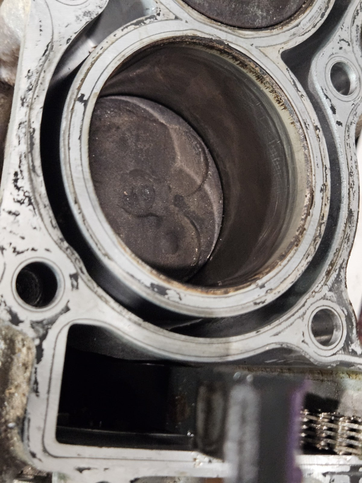 99 00 01 02 YAMAHA YZFR6 YZF-R6 MOTOR ENGINE Bottom End Piston Cylinder Case