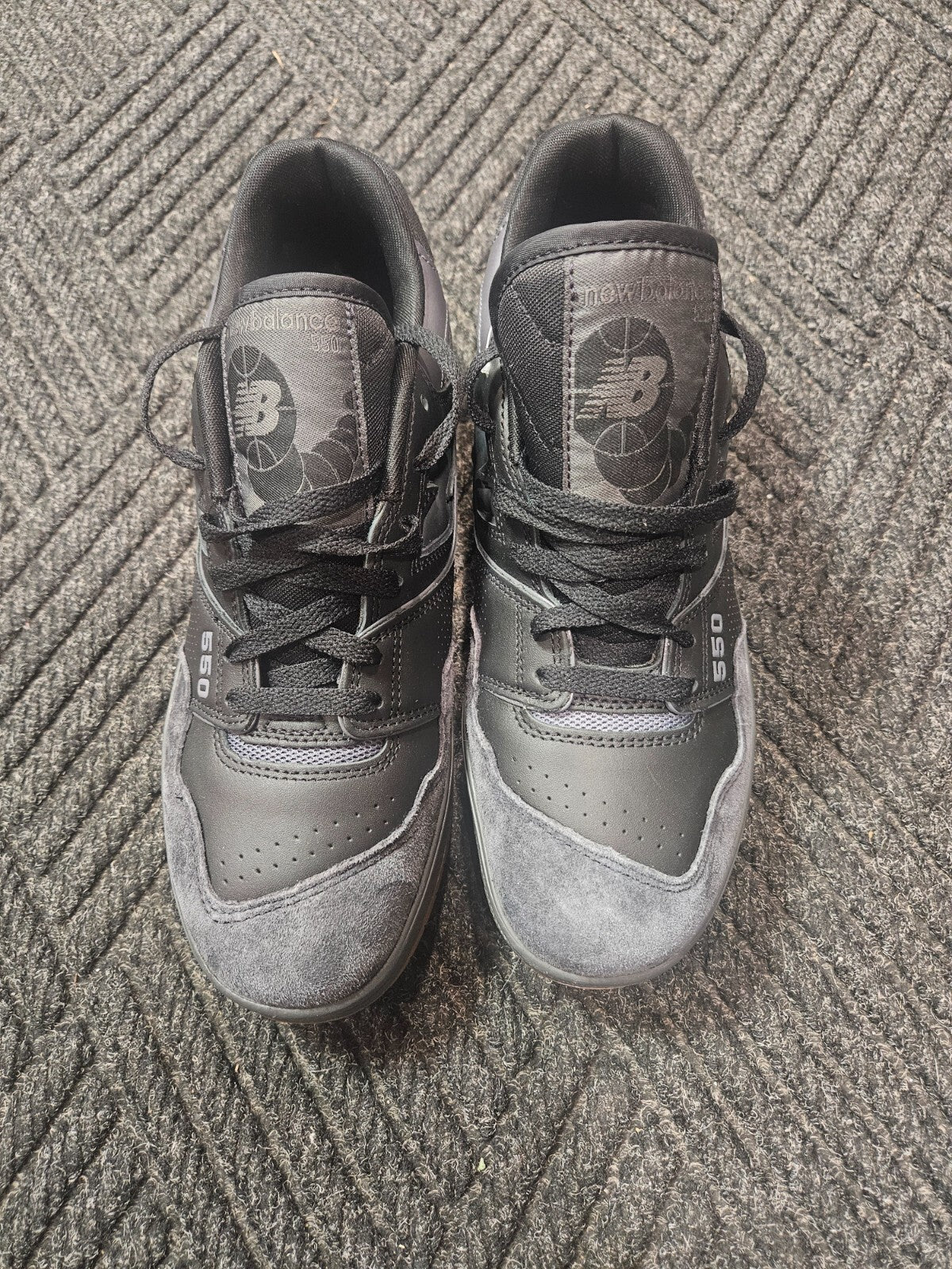 New Balance 550 BB550BGU Sneaker Men's Size 11 Black Leather Lifestyle Shoes